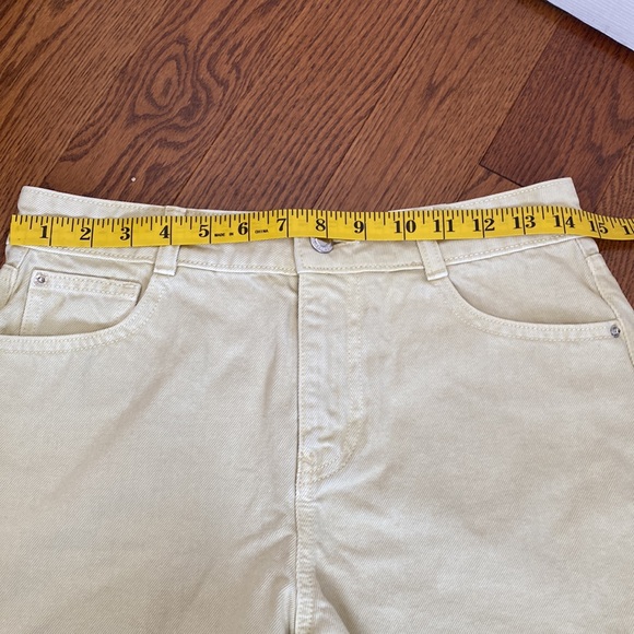 Pale yellow khaki ZARA Boho Shorts Cut Off NWT size 2 - Picture 8 of 8